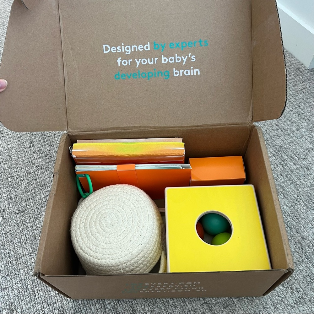 LOVEVERY “The Inspector Set” (7-8 months) - Picture 2 of 5
